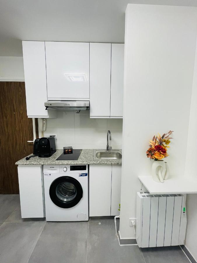 Dream Dwell Paris-Two Bedrooms Apart Near Gare Du Nord Exterior foto
